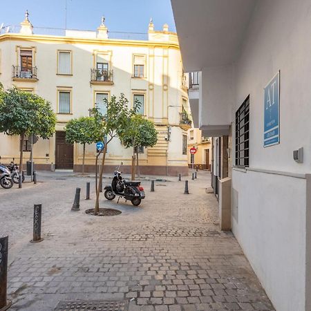 Nine O'Clock Castellar By Valcambre Sevilha Exterior foto